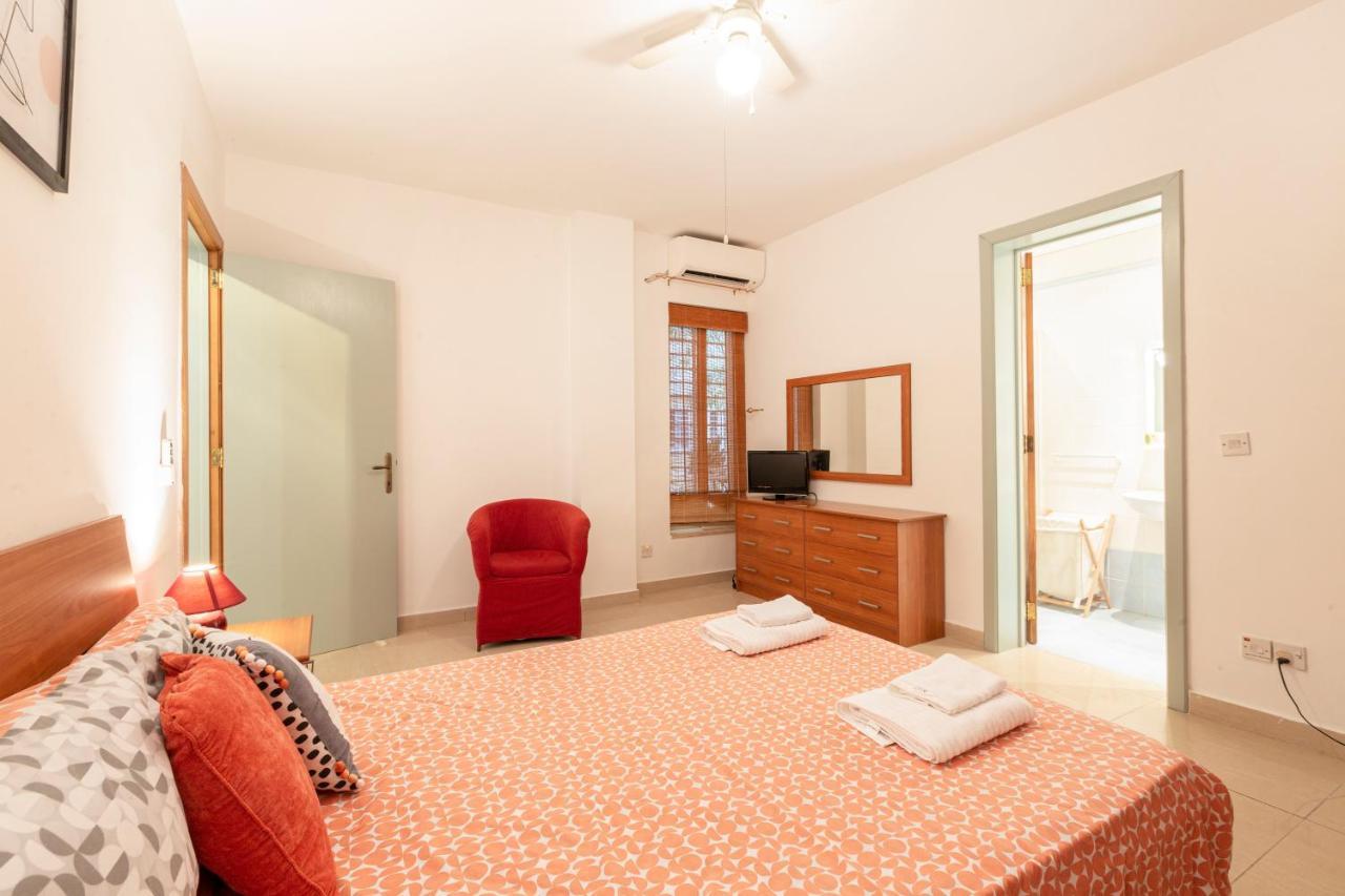 Apartment Bv1 - Spacious And Bright - Prime Location *